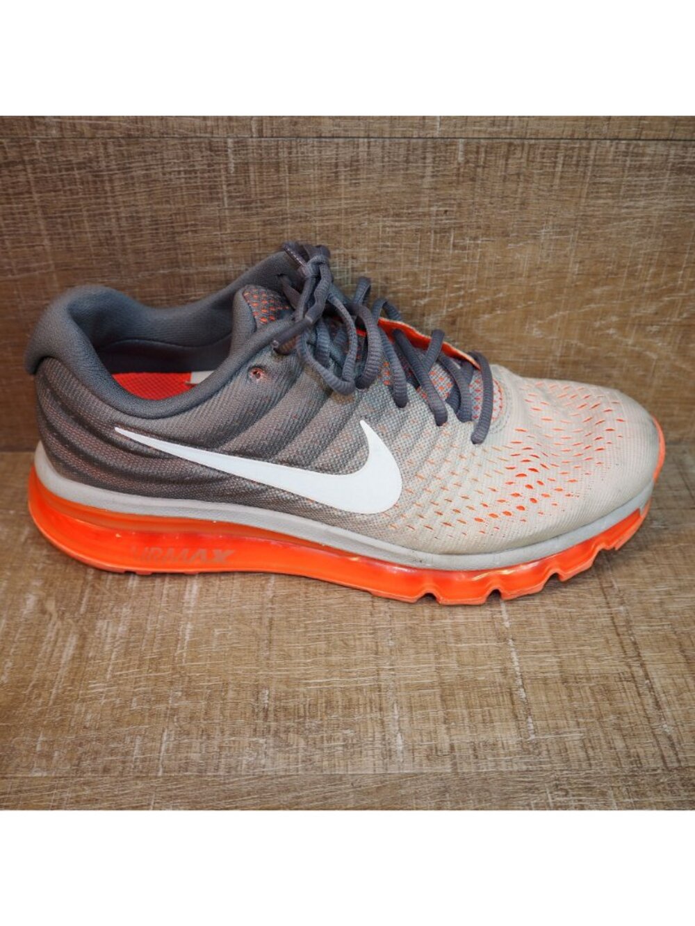 Nike Air Max 2017 Women's Running Shoes Gray Orange White US 9 849560-007 - Picture 4 of 13